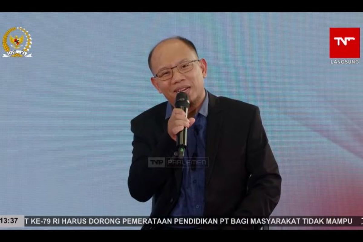 Ekonom UI: Anggaran Makan Bergizi Bisa Memicu Defisit Rp700 Triliun pada 2025