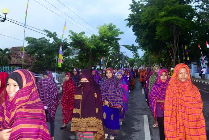 Suku Mbojo dan Keistimewaan Budayanya