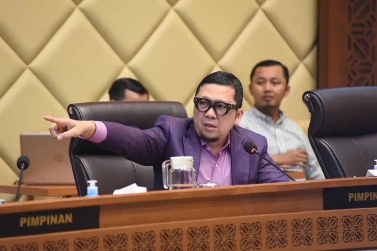 DPR Terkejut KPU Gunakan Anggaran Pemilu untuk Sewa Private Jet hingga Apartemen