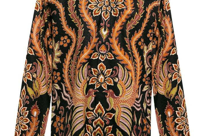 7 Merek Baju Batik Wanita Premium dan Modern untuk Kerja hingga Pesta