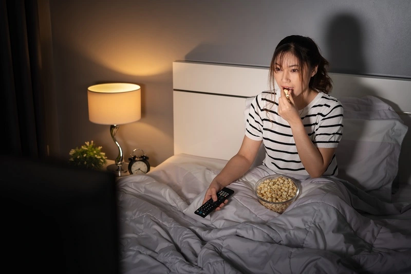 Makan Malam Picu Kegemukan? Simak Penjelasannya Lebih Lanjut