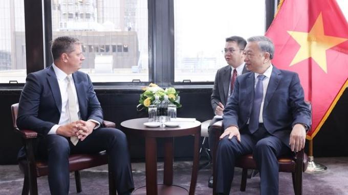 Elon Musk Investasi Proyek Starlink di Vietnam, Indonesia Tersalip