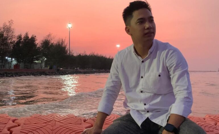 jakarta.headnews.id - Debat Pilkada Tegal 2024
