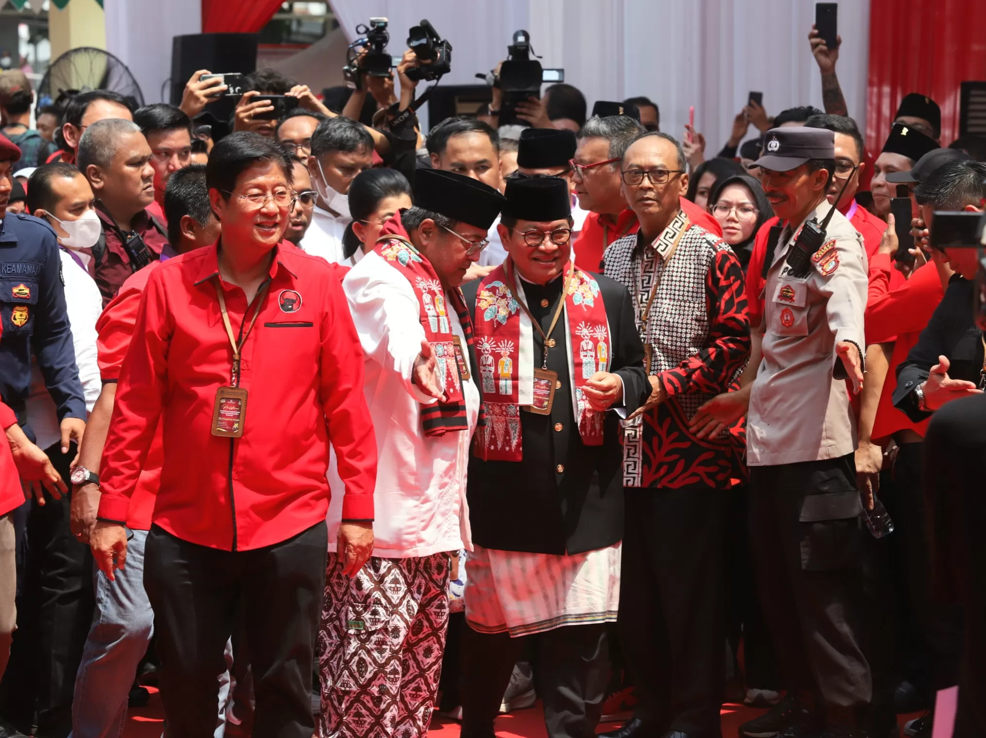 Janji Kampanye Berbasis Satu Agama di Pilkada Jakarta Tuai Kritik
