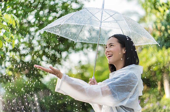 Tips Liburan Seru Saat Musim Hujan
