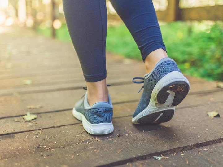 Metode Jalan Kaki 6-6-6: Turunkan Berat Badan dan Perbaiki Kualitas Tidur