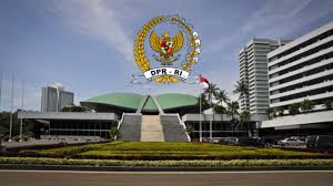 Ketua Komisi II DPR: Revisi UU Ormas Belum Mendesak, Pemerintah Diminta Tegas